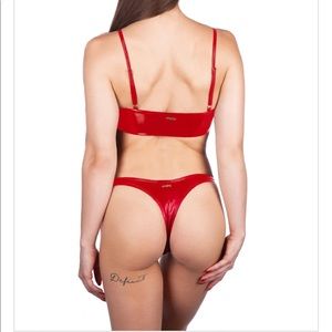 NAUGHTY THOUGHTS SINNER VINYL THONG size Medium